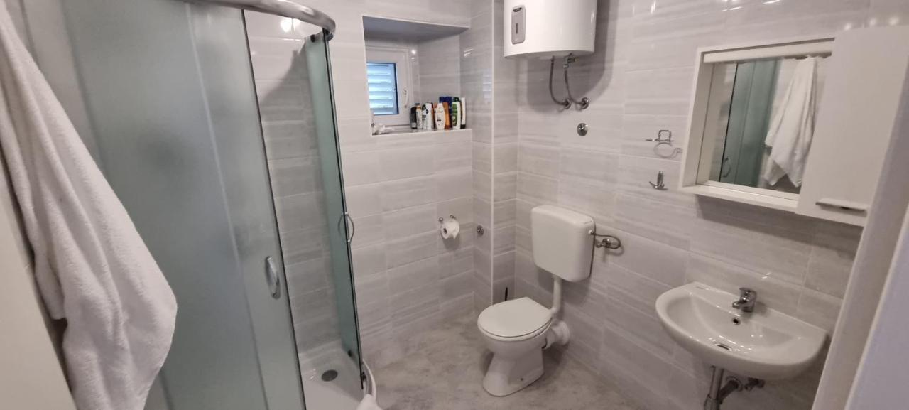 Vlaho Apartamento *